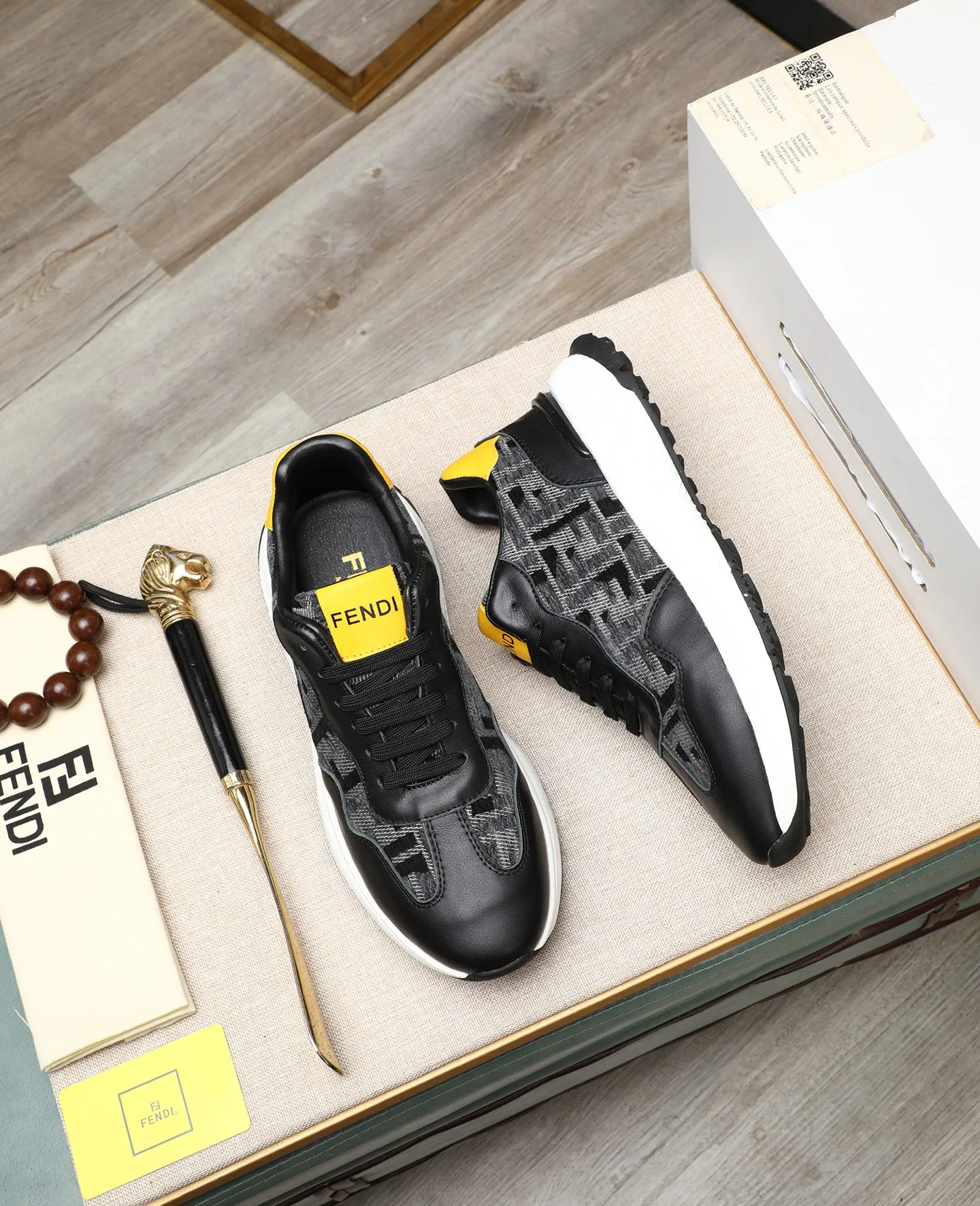 Men's shoes 💰460🕷🕷[FENDI] Fendi fashionable casual men's shoes 🇨🇳Original official website 1:1 model opening, new models are available first 💯Not high-profile but avant-garde, simple About low-key and fashionable, super versatile style 🌿 Made of original cowhide ➕ Pigskin lining 🎋 The version is comfortable on the feet, so rigorous for any small place, and the workmanship is first-class 🍍38-44 Large quantities in stock